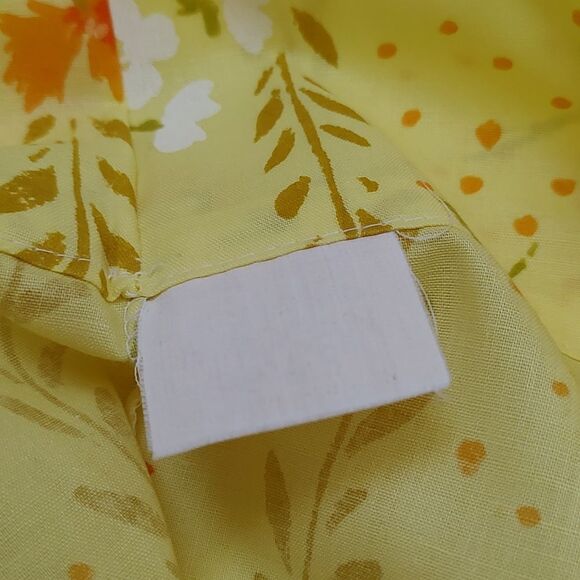 Vintage Good Morning Floral Yellow Standard Pillowcases Set of 2 - Picture 6 of 7